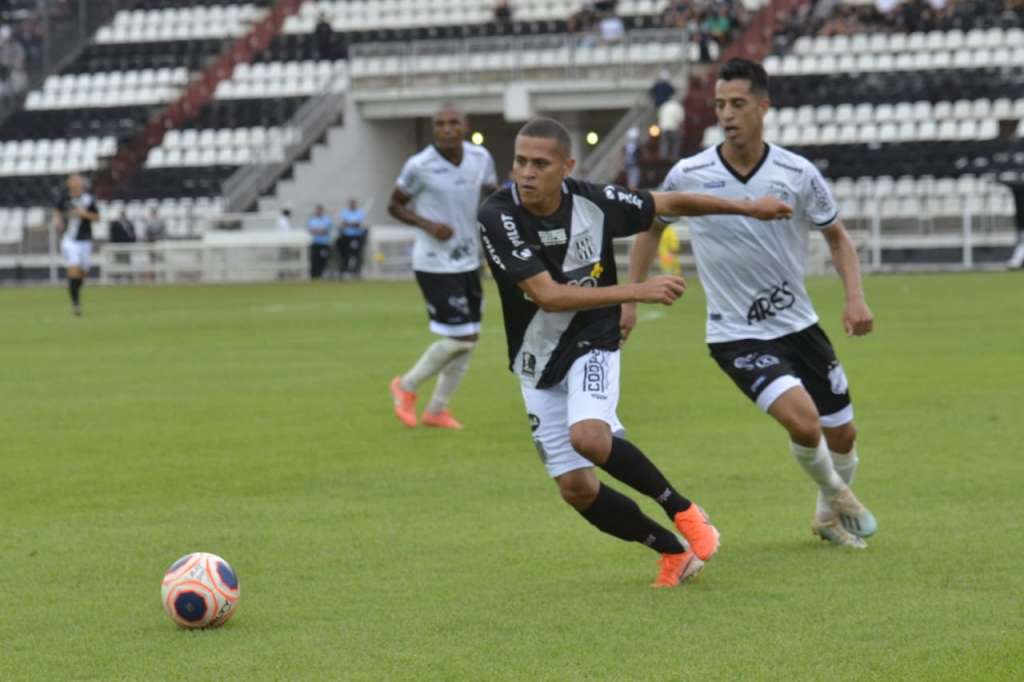 Ponte Preta perde invencibilidade de 20 anos perante a Inter - Álvaro Júnior / AA Ponte Preta