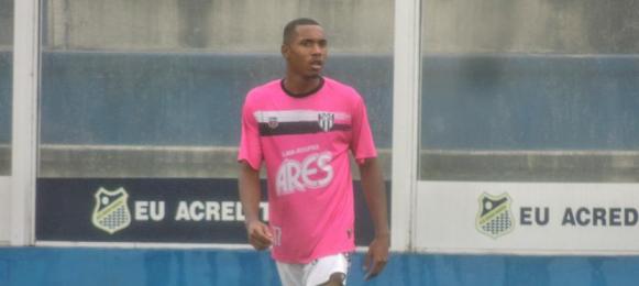 Contra o Paulista, Hebert marcou seu primeiro gol como profissional (Foto: Divulgação/ EC São Bernardo)