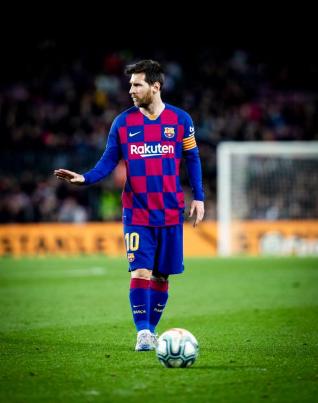 Messi contesta declarações de Abidal e aumenta crise no Barcelona