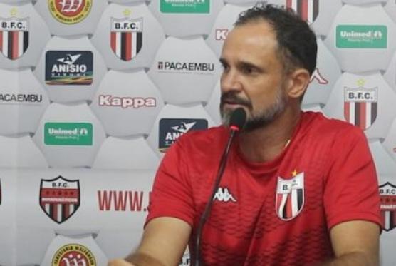 Wagner Lopes não pediu demissão pós vexame