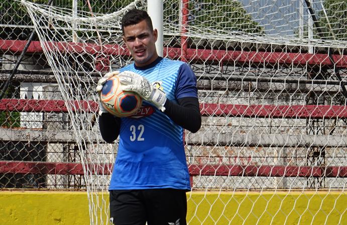 Paulista A2: São Bernardo anuncia goleiro ex-Vasco e RB Bragantino