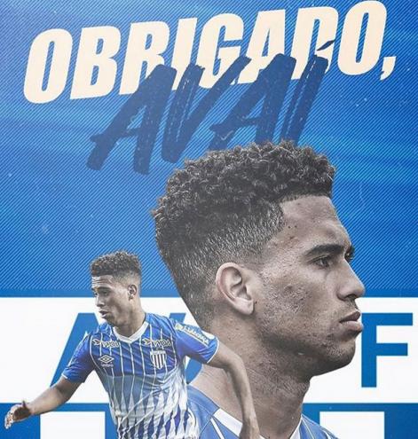 Meia de 19 anos se despede do Avaí e jogará nos Emirados Árabes Unidos