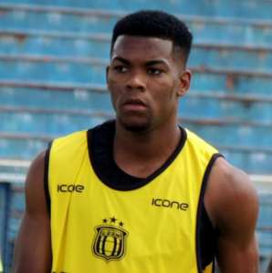 Paulista A2: Titular do São Caetano, Ronaldo festeja oportunidades no profissional