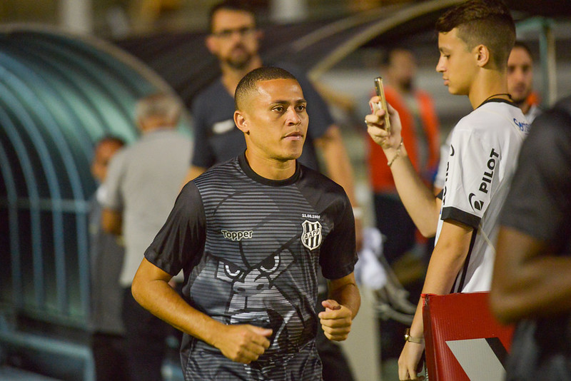 Paulistão: João Paulo vira chave após derrota da Ponte Preta e foca no Palmeiras