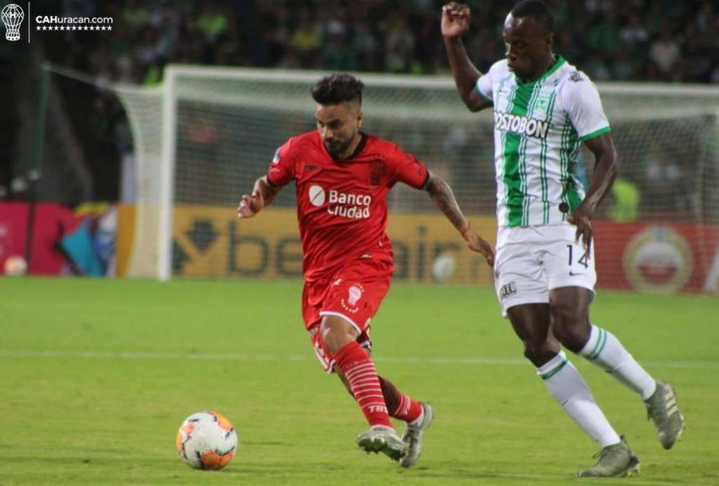 Atlético Nacional ganhou fácil do Huracán, na Colômbia