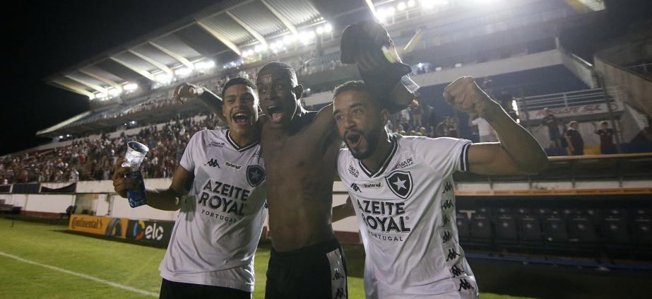 Valentim desabafa após empate do Botafogo: “Tem sabor de classificação”