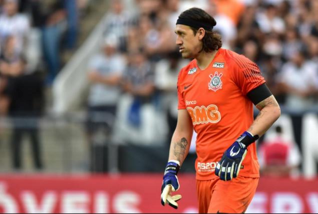 Cássio cobra melhor pontaria do ataque corintiano: ‘Futebol é bola na rede’