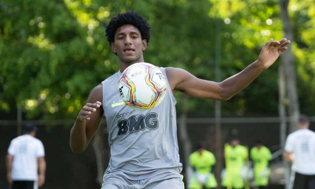 Após papo com Abel, Talles Magno volta a se destacar no Vasco - Carlos Gregório Jr / CR Vasgo da Gama