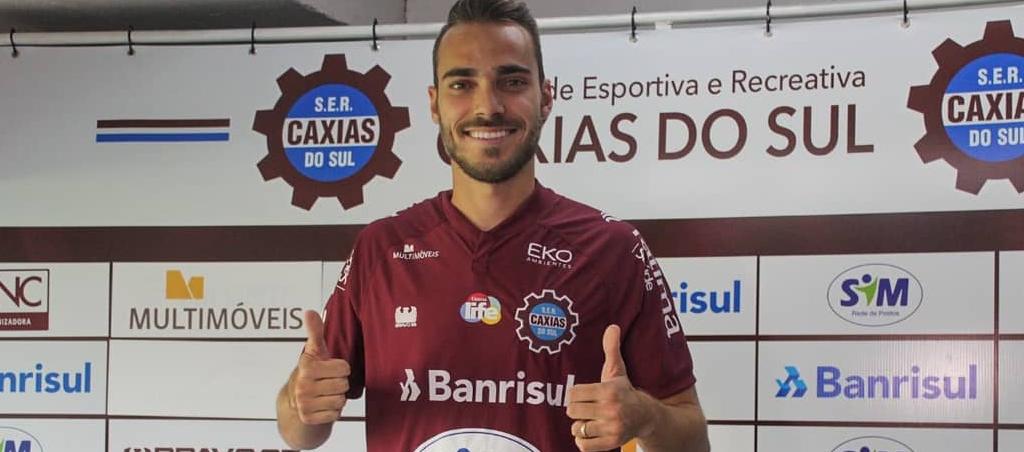 Gauchão: Caxias apresenta ex-meia do Guarani que estava no Grêmio