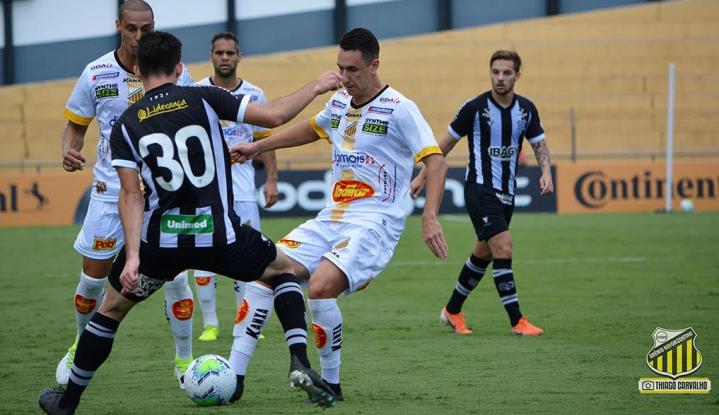 Novorizontino tomou dois gols rápidos. Foto: Thiago Carvalho