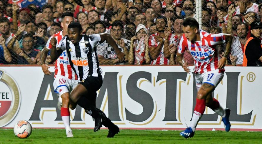 Unión-ARG 3 x 0 Atlético-MG – Galo joga mal e fica em situação difícil na Sul-Americana