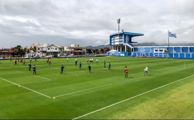 Catarinense: Diretoria do Avaí divulga nota de repúdio sobre atletas aliciados