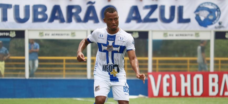 Com a torcida ao lado. (Foto: Água Santa / Divulgação)