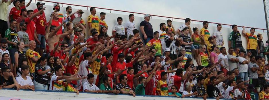 CATARINENSE: Brusque defenderá a ponta em rodada com clássico na Ressacada