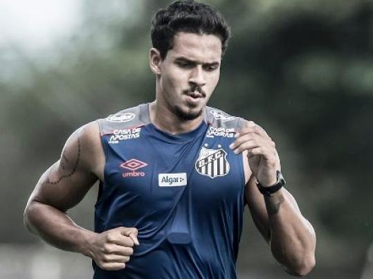 Paulistão: Recuperação de Veríssimo aumenta briga por vaga na zaga santista