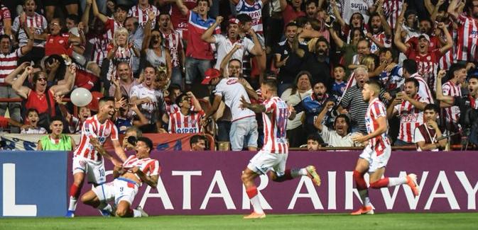 Atlético-MG foi goleado na Argentina