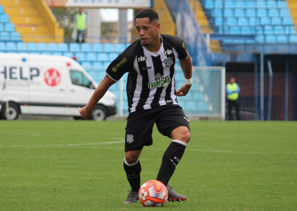 Promessa do Figueirense comemora vaga na Copa do Brasil: ‘2020 será meu ano’