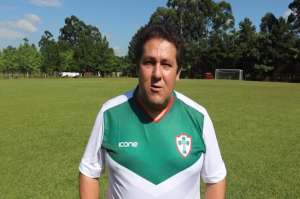 Portuguesa anuncia campeão da A2 como novo técnico