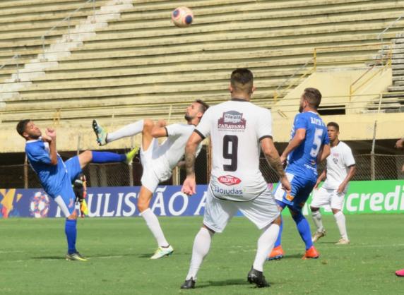 São Bernardo venceu em casa. Foto: Brendow Felipe