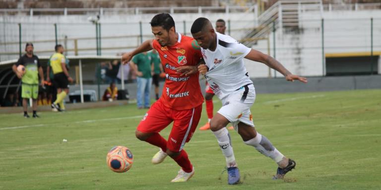 Comercial 0 x 1 Velo Clube – Galo Vermelho surpreende em plena casa do Leão do Norte