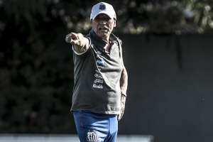 Jesualdo Ferreira terá vários reforços para escalar o Santos contra o Botafogo-SP