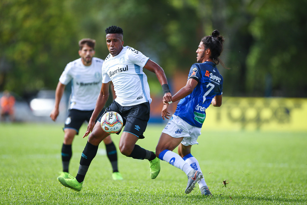 Renato Gaúcho prevê equilíbrio no Gre-Nal: ‘Não há vantagem em qualquer campo’
