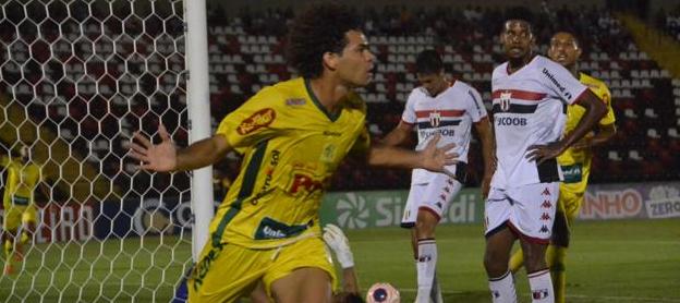 Botafogo passou vergonha contra o Mirassol