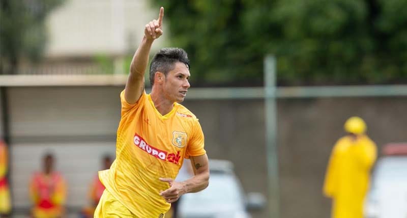 CANDANGO: Em dia de vitória do Formosa, Brasiliense humilha Ceilandense