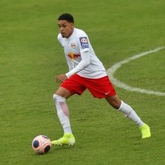 Paulista A2: Iago Telles marca primeiro gol como profissional e garante empate