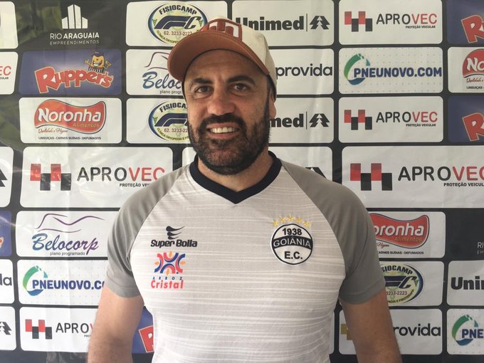 Goiano: Finazzi vence na estreia como técnico e quebra tabu de 20 anos pelo Goiânia