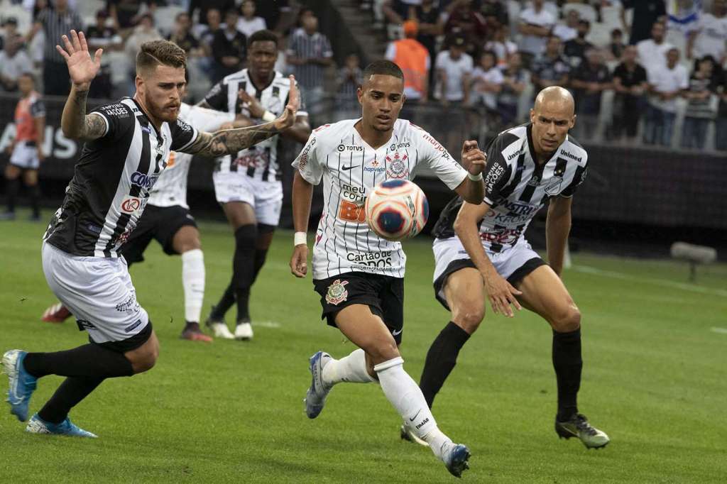 Elano elogia atuação da Inter de Limeira: 'tivemos uma tarde feliz' (Foto: Daniel Augusto/Agência Corinthians)