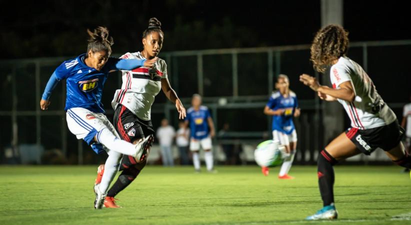 BRASILEIRÃO FEMININO: Cruzeiro dá o troco e estreia com vitória sobre o São Paulo