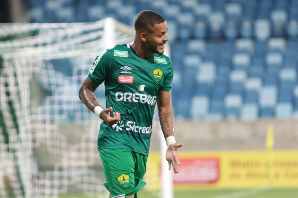 Cuiabá goleia Sinop na Arena Pantanal e retorna a liderança