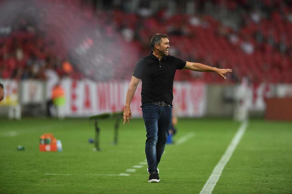 Coudet tem primeiro teste de fogo no comando do Inter - Ricardo Duarte / SC Internacional