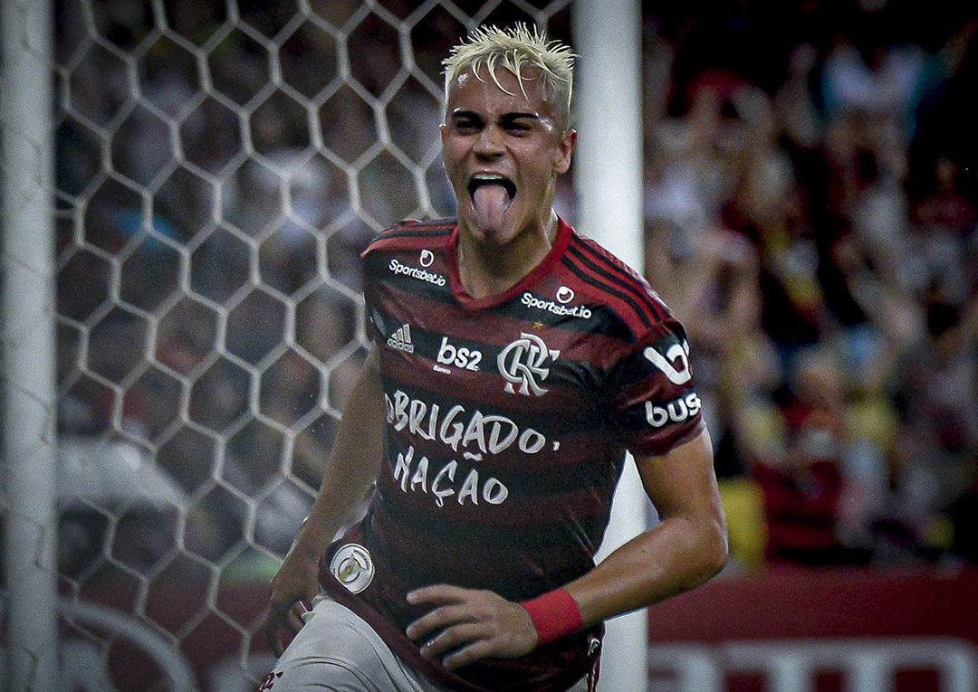 Reinier se despede do Flamengo: ‘Sempre serei um garoto do Ninho’