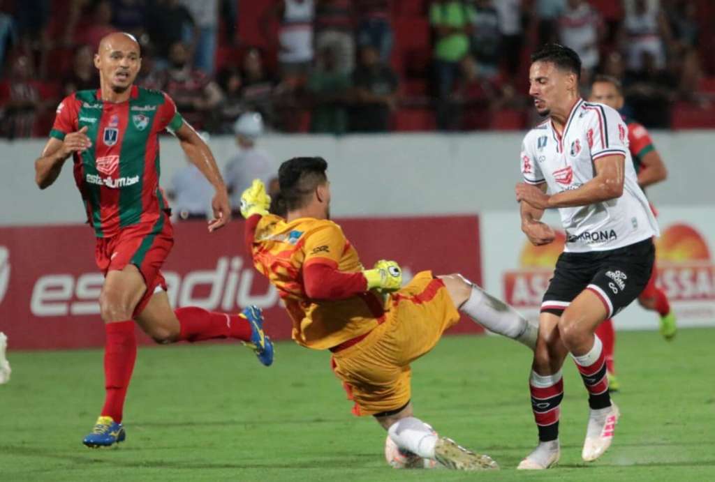 Santa Cruz venceu o Salgueiro de virada (Foto: Rafael Melo/Santa Cruz)