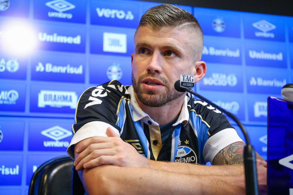 Caio Henrique chegou ao Grêmio após disputa do Pré-Olímpico (Foto: Divulgação/ Grêmio)