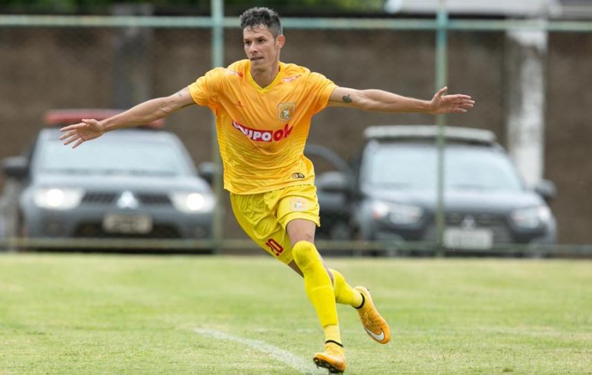 CANDANGÃO: Em jogo da terceira rodada, Brasiliense goleia Ceilândia e cola no líder