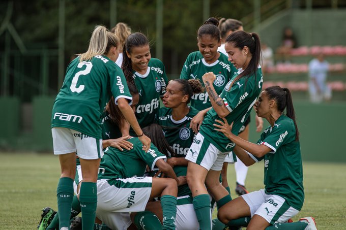 BRASILEIRO FEMININO: Palmeiras goleia e Flamengo vence Ponte Preta