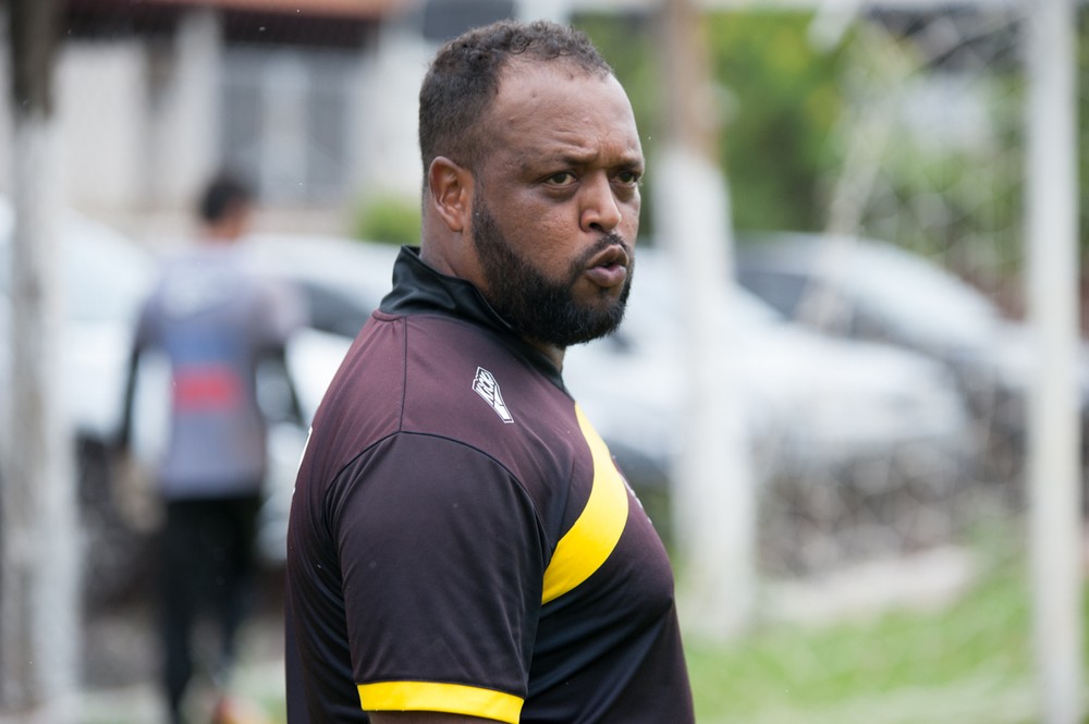 Paulista troca treinador, dispensa parceira e prepara faxina no elenco