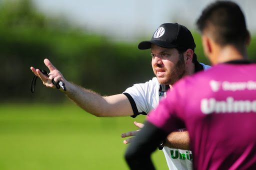 Seleção da rodada da Série A2 tem zagueiros artilheiros e técnico ‘com grupo na mão’