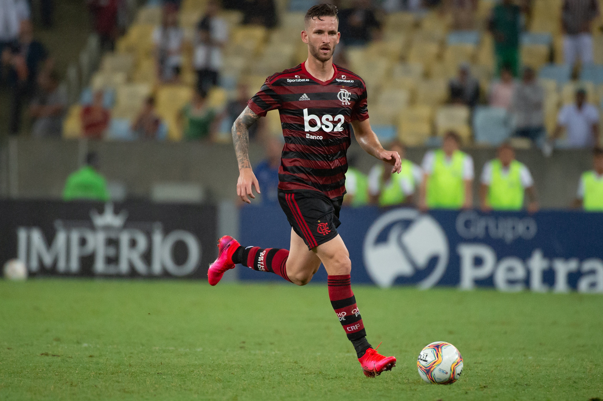 Zagueiro sofre lesão e desfalca Flamengo na Supercopa do Brasil