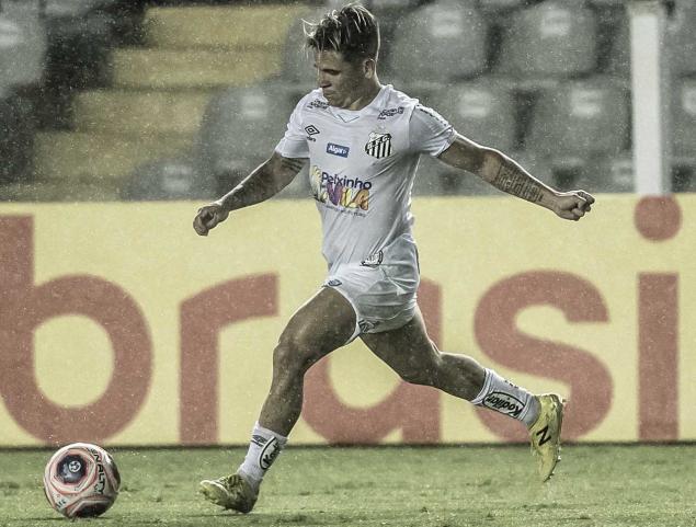 Paulistão: ‘Santos é minha casa’, afirma Soteldo após renovar contrato até 2023