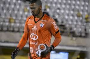 Paulista A2: No Z2, goleiro da Portuguesa dispara: 'Precisamos de vergonha na cara'