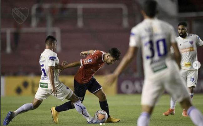 Fortaleza perdeu por 1 a 0 na Argentina. Foto: Instagram Independiente