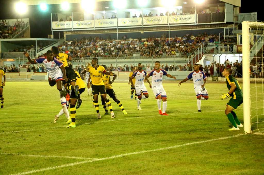 Penapolense não ganha desde a estreia na Série A2 (Foto: Silas Reche)