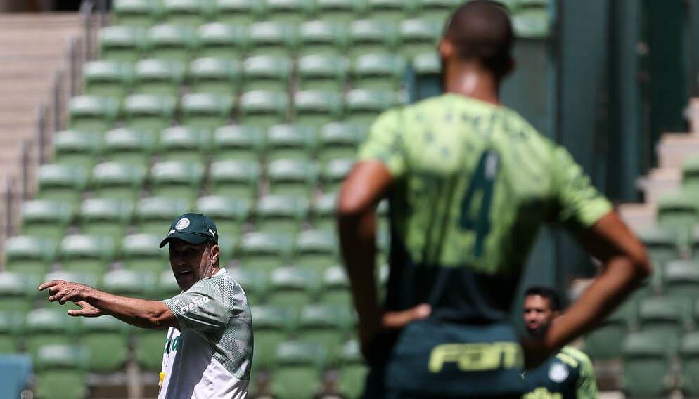 Luxemburgo aciona jogadores líderes para ajudar a armar o Palmeiras