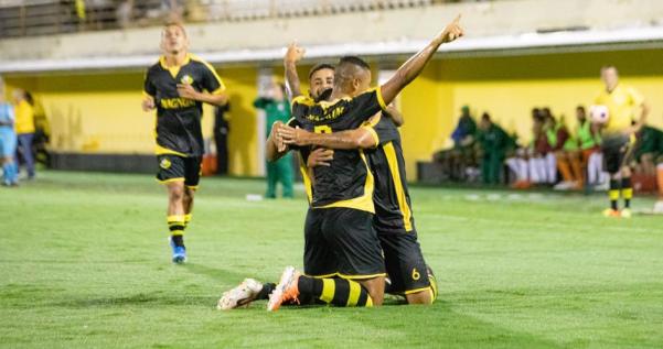 Votuporanguense x São Bernardo – Bernô visita lanterninha para colar no Monte Azul