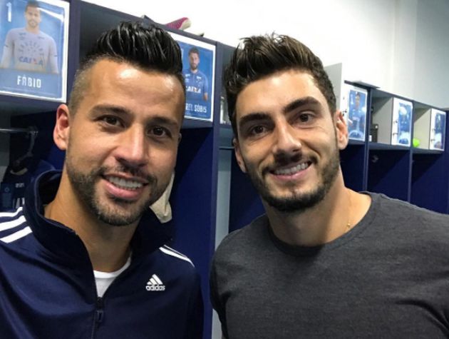 Goleiro entra em acordo com o Cruzeiro e deixa o clube