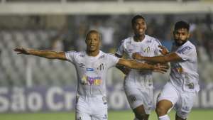 Ferroviária x Santos - Ferrinha vem embalada, mas Peixe quer manter a liderança